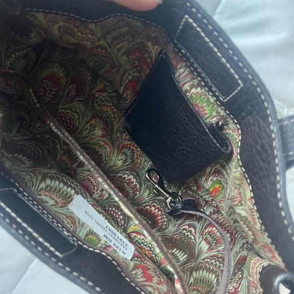 Dooney & Bourke Black Handbag - Picture 13 of 15